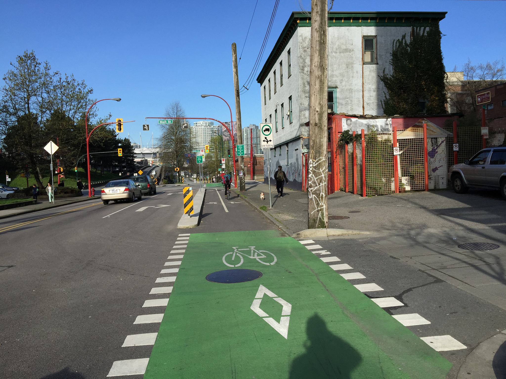 How Bike Lanes Could Reduce Congestion in Vancouver